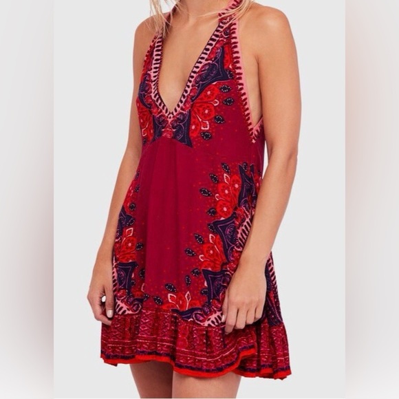 Free People Dresses & Skirts - Free People Pink and Navy Floral V-Neck Dress